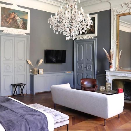 Margaret - Hotel Chouleur Ним Экстерьер фото