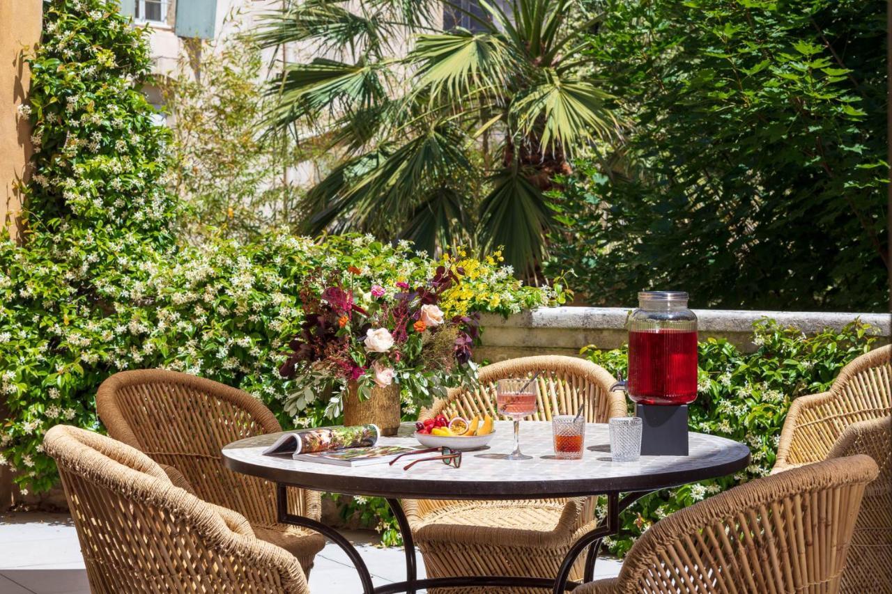 Margaret - Hotel Chouleur Ним Экстерьер фото
