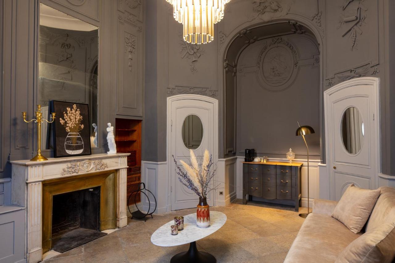 Margaret - Hotel Chouleur Ним Экстерьер фото